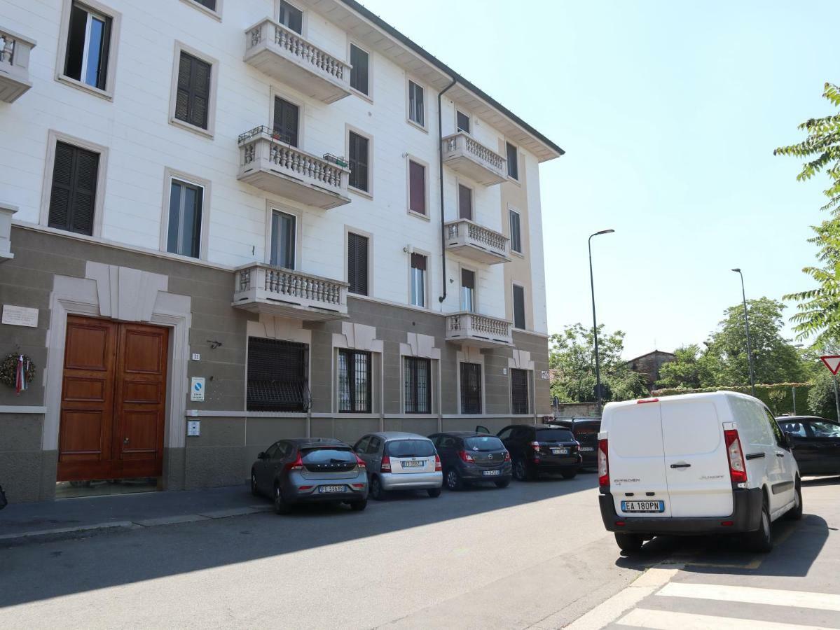 Paki Home Nel Cuore Dei Navigli Di Milano Exterior foto
